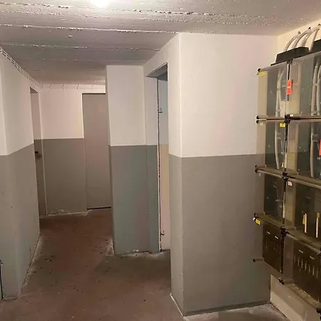 Geraeumige Wohnung In Ruhiger Lage In Guetersloh Mit Netflix Exterior foto